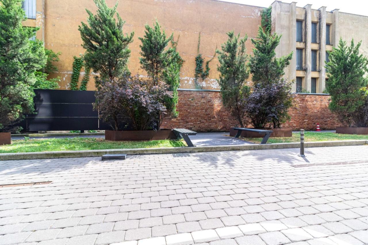 Cohost I Sunny Center Apt, Covered Parking, Balcony & Self Check-In Κάουνας Εξωτερικό φωτογραφία